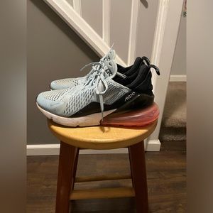 Nike blue Nike air max 270 size 11 in woman’s